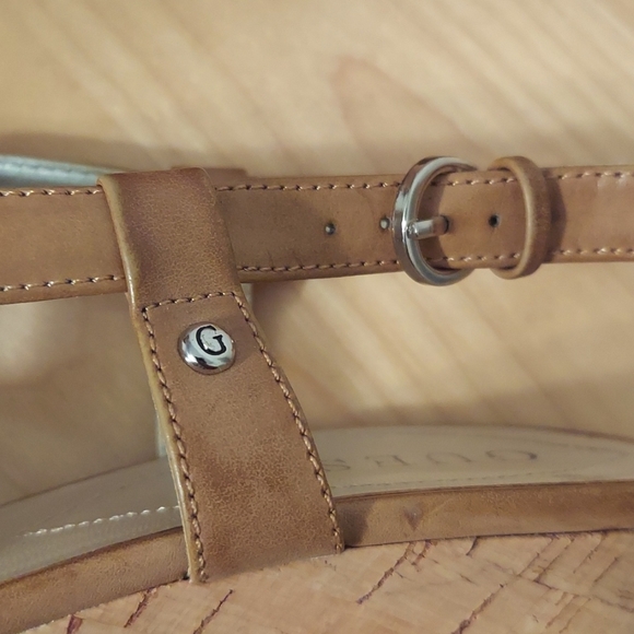 Guess Kayce Faux Leather and Cork Platform Wedge Sandals Size 9.5 Tan Nude - Picture 10 of 16